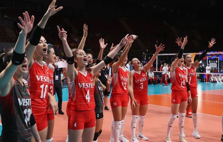 TRT’den İzmir Marşı sansürü iddiasına açıklama