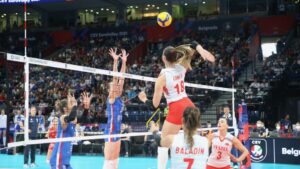 Türkiye-Sırbistan yarı final maçı: Belgrad sokaklarında ve tribünlerde neler yaşandı?