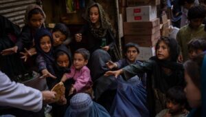 AB Yüksek Temsilcisi Borrell: Afganistan’da en az 1 milyon çocuk ölüm riskiyle karşı karşıya