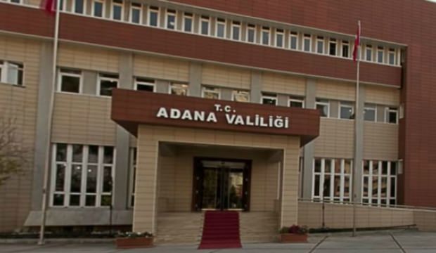 Adana Valiliği’nden “Polislerin kumanyalarından artanları insanlar topladı” iddiasına ilişkin açıklama