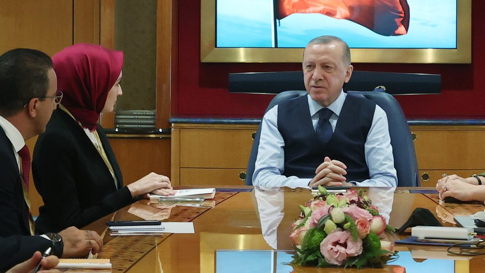 Erdoğan: S-400 konusunda geri adım atmamız söz konusu değil, ABD ya F-35’leri verecek ya da paramızı