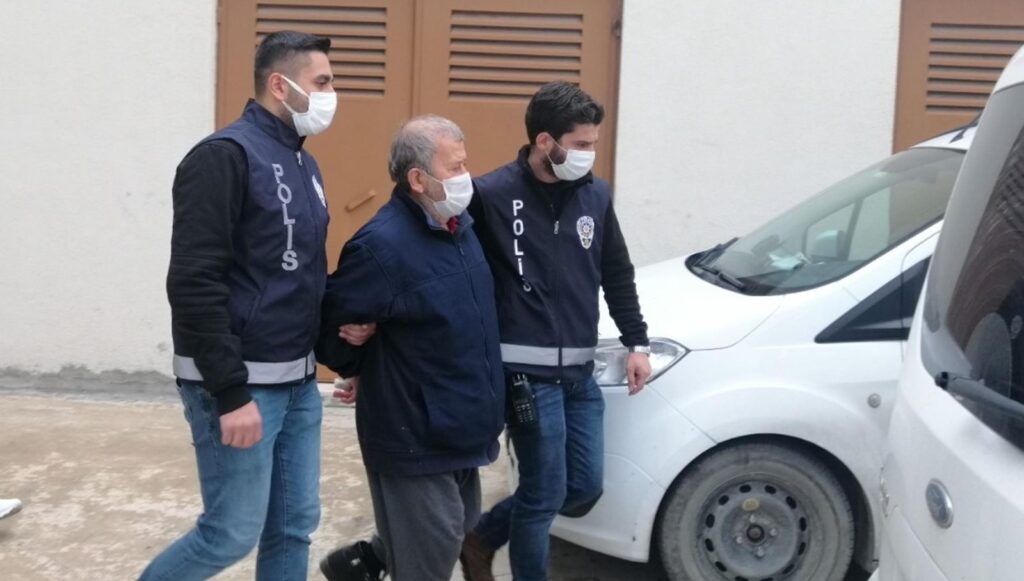 Gelinini öldürüp cesedini parçalara ayıran adam tutuklandı:  Torunlarımı dövüyordu