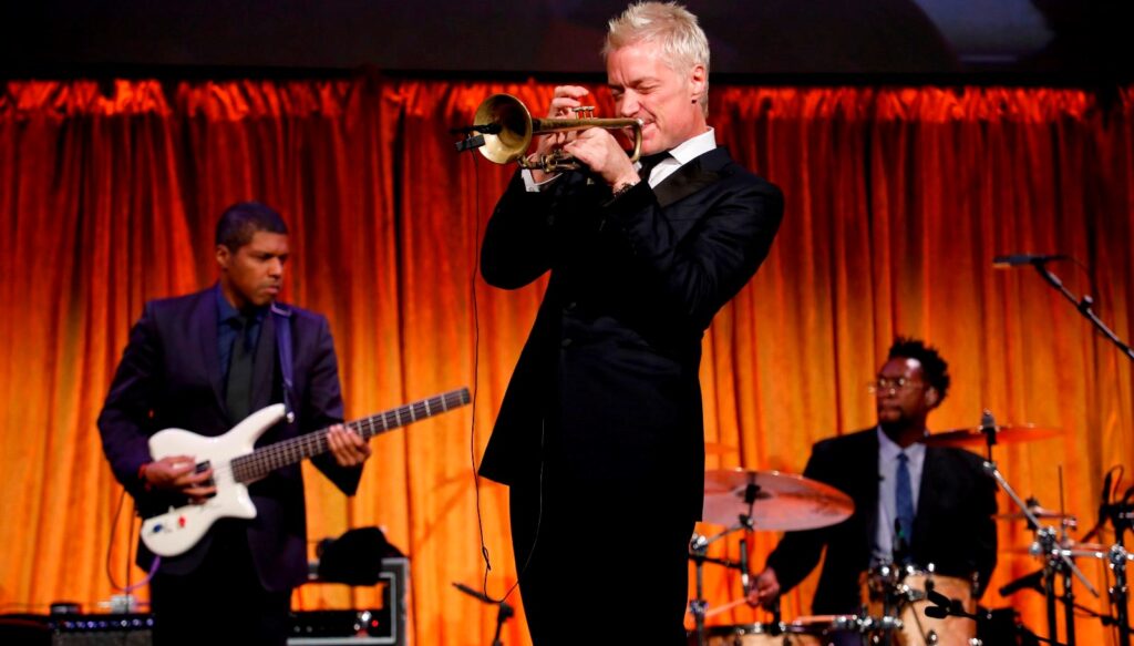 Grammy ödüllü sanatçı Chris Botti Atatürk Kültür Merkezi’nin (AKM) açılışında sahne alacak