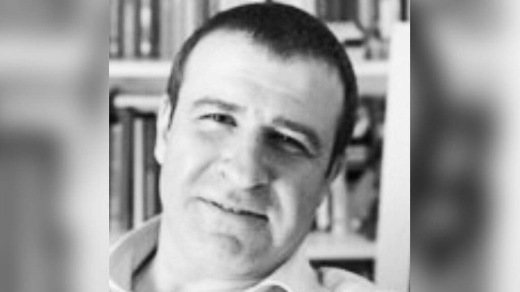 Hayy Kitap’ın sahibi Tevfik Rauf Baysal, Koronavirüs nedeniyle hayatını kaybetti