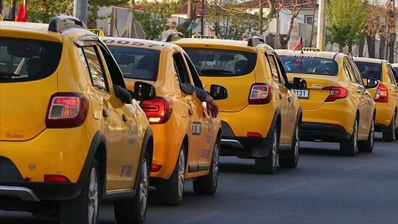 İBB’nin bin yeni taksi teklifi 9’uncu kez reddedildi