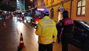 İstanbul’da “Yeditepe Huzur” uygulaması: 449 kişi gözaltına alındı