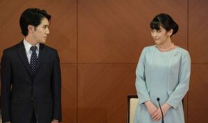 Japonya Prensesi Mako halktan biriyle evlendi, kraliyet statüsünü kaybetti