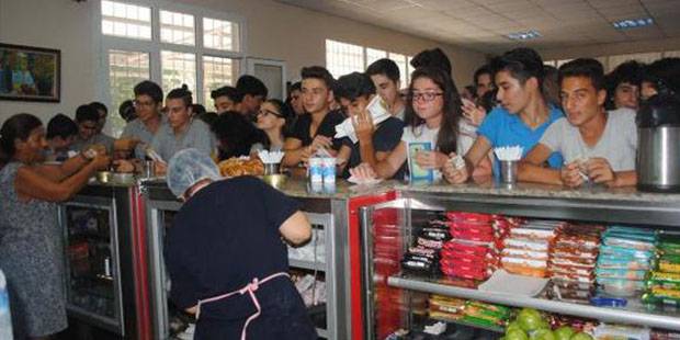 “Okullardaki kantin fiyatları yüzde 60-70 oranında arttı”