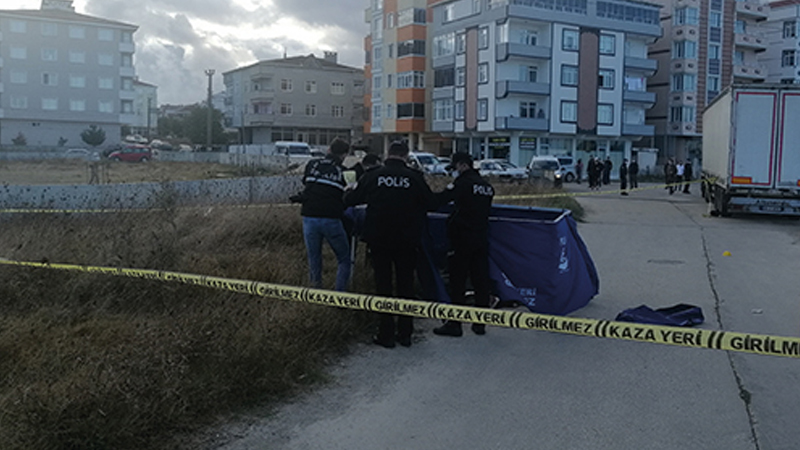Tekirdağ’da kadın cinayeti: Boşandığı eşini öldürdü, davada şahitlik eden komşusunu yaraladı