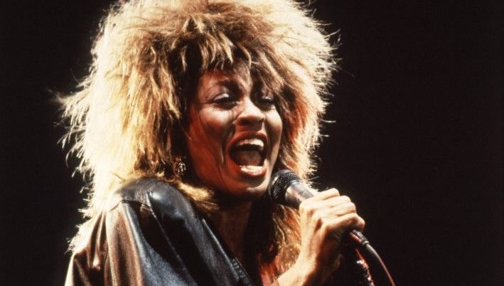 Tina Turner bütün şarkılarının haklarını BMG’ye sattı