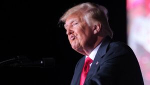 Trump’tan Kongre baskınını soruşturan komiteye tepki