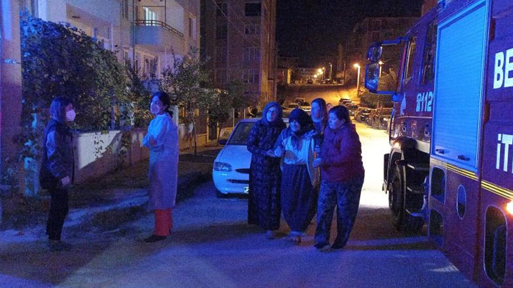 Yangın çıkan binada, yangın merdiveninin kilitli olduğu ortaya çıktı!