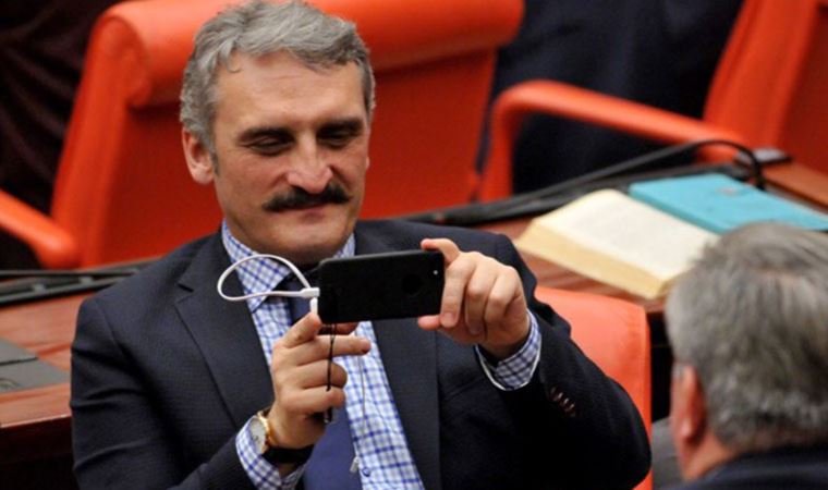 AKP’li Çamlı’nın Anıtkabir paylaşımı tepki çekti