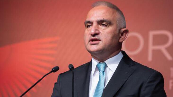 Bakan Ersoy’dan Atatürk paylaşımı