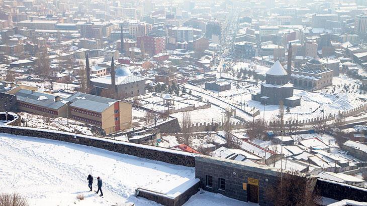 Büyülü rotalarla Kars’ı keşfetmek