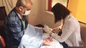 Çift kol nakilli Ayılmazdır’ın fizik tedavi süreci başladı