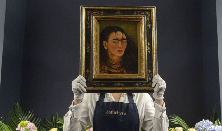 Frida Kahlo’nun otoportresi rekor fiyata satıldı