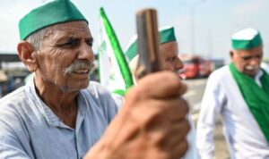 Hindistan’da çiftçilerin bir yıldır karşı çıktığı tarım yasaları geri çekildi