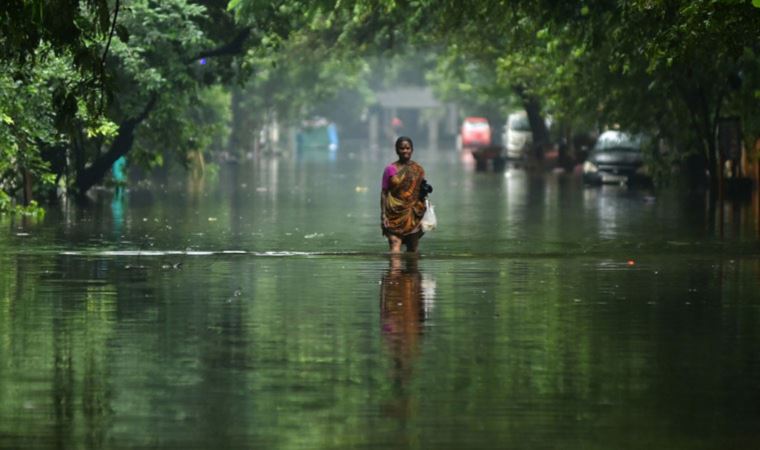 Hindistan’ı sel vurdu: 35 ölü, 100’den fazla kayıp