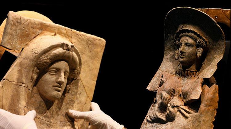 İlk kez görüldü! İyon savaşçılarının mezarından kadınların 2 bin 500 yıllık “hüznü” çıktı