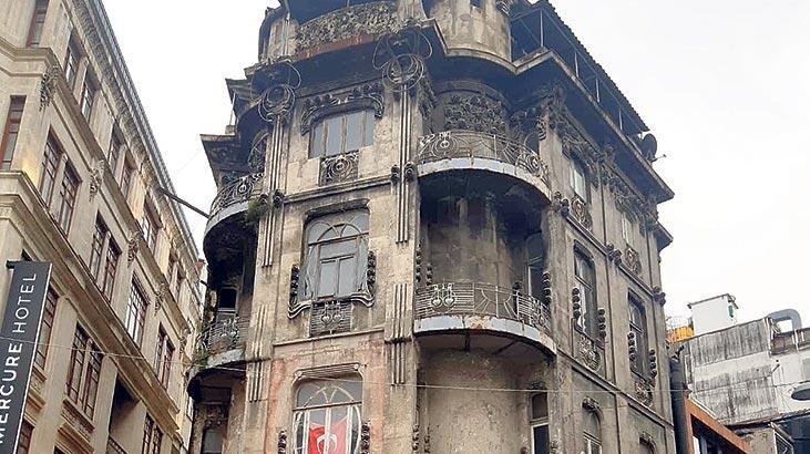 İstanbul’da isyan ettiren görüntü! Çökünce mi değeri anlaşılacak?
