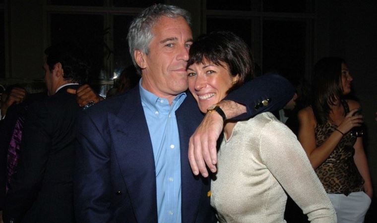 Jeffrey Epstein’e cinsel istismar için aracılıkla suçlanan Ghislaine Maxwell’in davası başlıyor