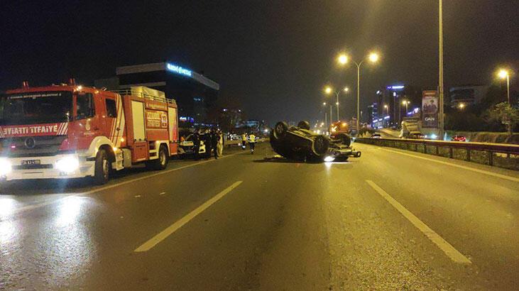 Maltepe’de trafik kazası: 3 yaralı var