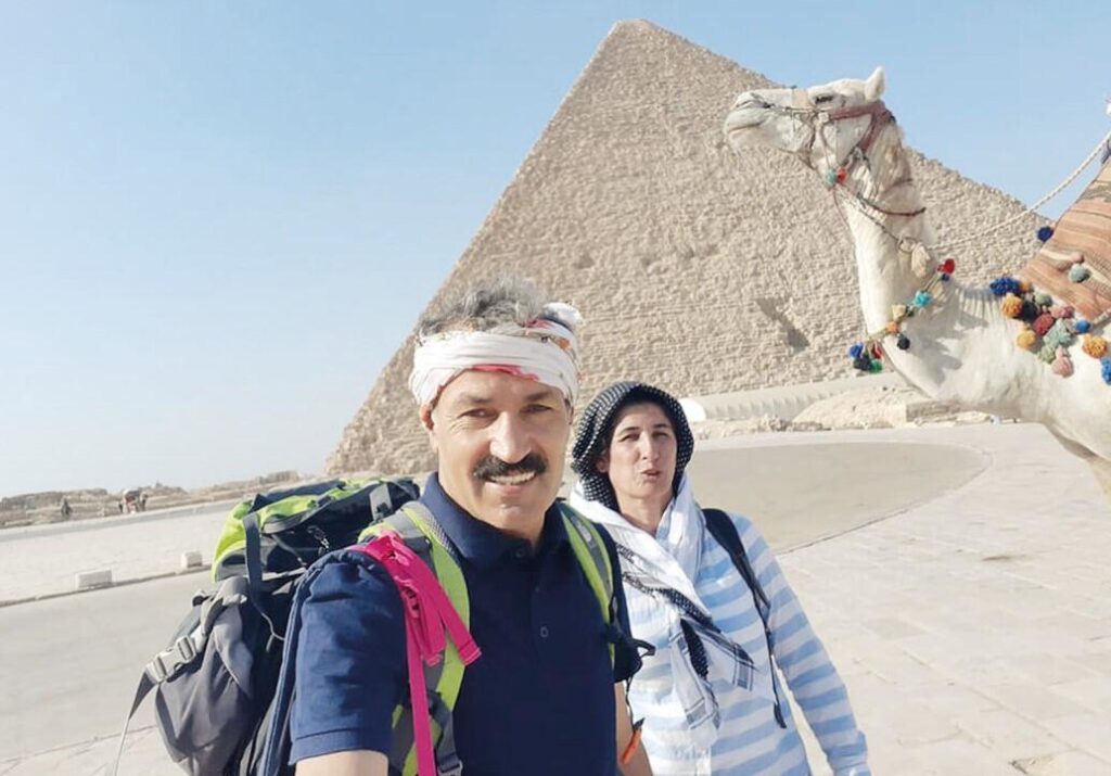 Meraktan yola çıktılar, dünyayı turladılar