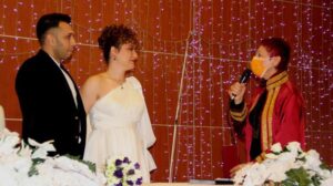 Mersinli nikah memuru, tavsiyeleriyle fenomen oldu