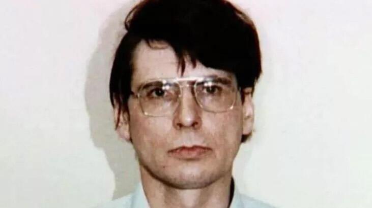 Öldürdüğü insanlarla birlikte yaşadı! Ceset parçaları giderleri tıkayınca…