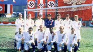 Takımdan ayrı düz koşu filmler