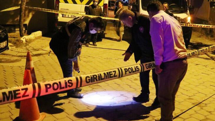 Tam evine girecekken kurşunların hedefi oldu
