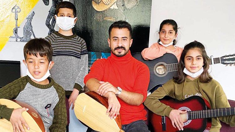 Tek bir nota bilmezken orkestra kurdular! Uludere Filarmoni