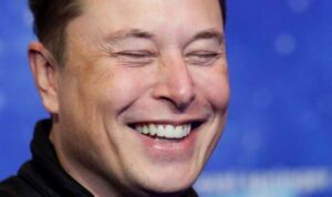 Twitter’da hisse satma anketi yapan Musk, 5 milyar dolarlık hisse sattı