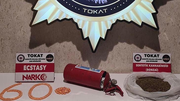 Yangın söndürme tüpünden uyuşturucu çıktı