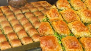 24 ayar altın tepside baklava 2,5 milyon lira!