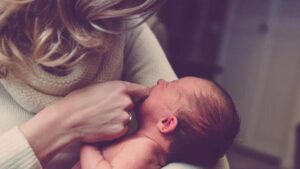 Anne sütü verirken gaz yapmayan besinler nelerdir?