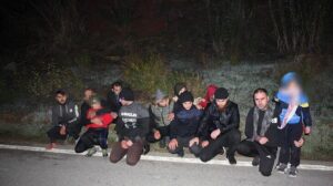 Antalya’da denizde kaybolduğu iddia edilen 2 göçmen için çalışma başlatıldı