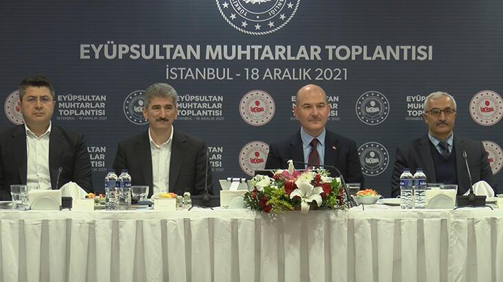 Bakan Soylu Eyüpsultan’da muhtarlarla bir araya geldi