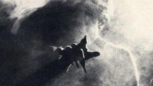 Bu ‘canavarlar’ yüzyıllardır aramızda yaşıyorlar! Hepsini tek tek anlattı