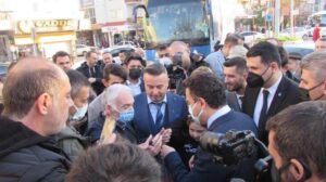 Çanakkale’de Babacan’a tepki: ‘Hakkımı helal etmiyorum’