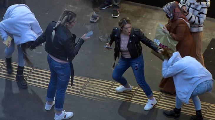 Eve gelmeyen kızını sokak ortasında saçından tutup sürükledi!