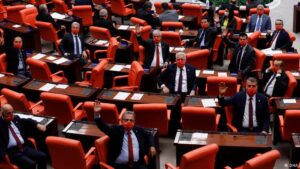 Güçlendirilmiş parlamenter sistem çalışmasında sona doğru