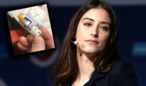 Hazal Kaya’dan ‘tarihi geçmiş aşı’ tepkisi: Bakan Koca’ya seslendi
