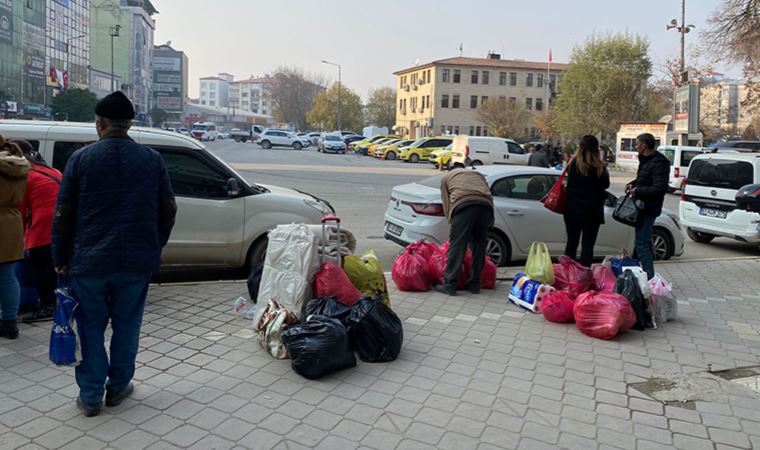 Manat, TL karşısında yüzde 49 değerlendi; Iğdır’a akın başladı
