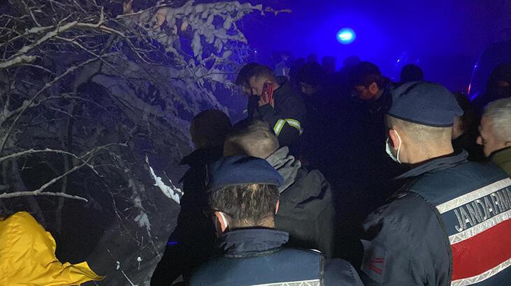 Uçuruma yuvarlanan oğlunun kurtarılmasını gözyaşlarıyla izledi
