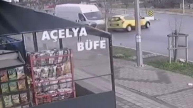 14 yaşındaki çocuğun kullandığı taksiyle panelvan çarpıştı