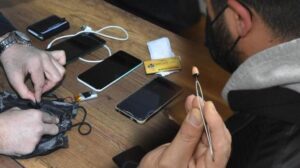 7 bin lira karşılığında! Ehliyet sınavında maskeli kopya düzeneği