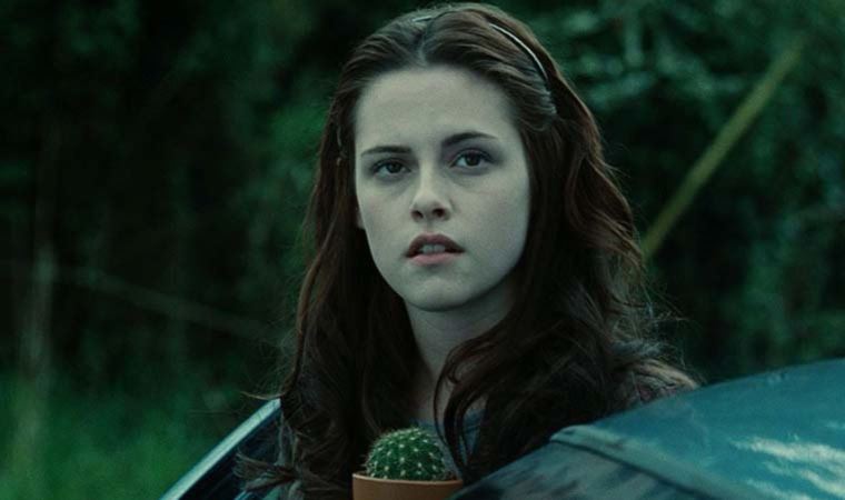 Alacakaranlık’ın yönetmeninden yıllar sonra gelen itiraf: ‘Asıl senaryoda Bella FBI tarafından kovalanıyordu’