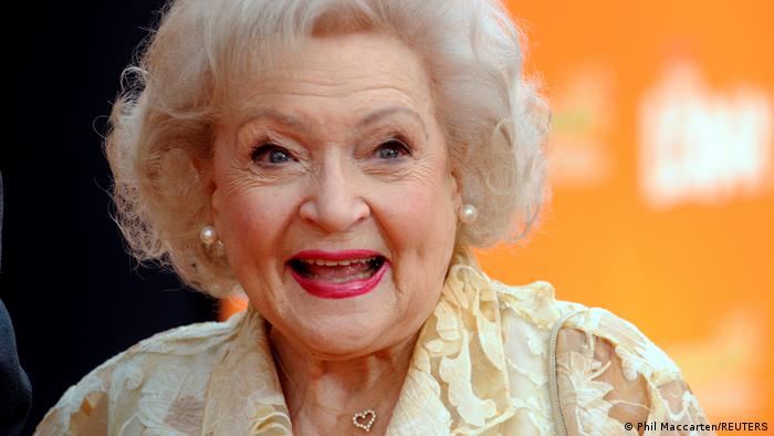 “Altın kız” Betty White hayata veda etti